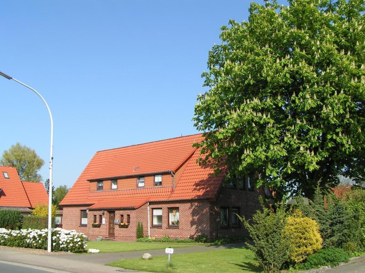 Ferienwohnung Alice Burhave Exterior photo